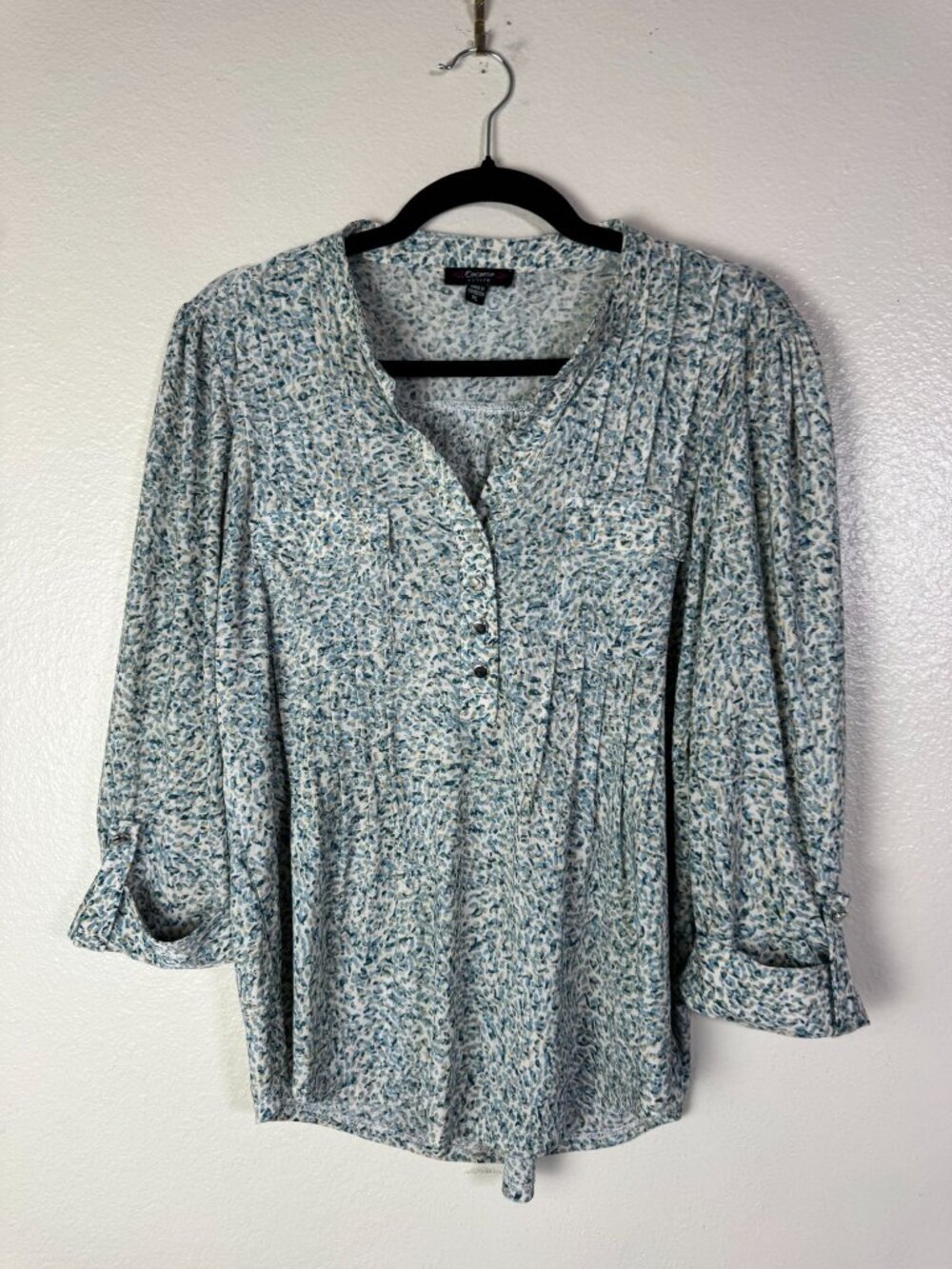 Cocomo Long Sleeve Top Button Roll Tab 3/4 Sleeves Size Large Petite Liquid Knit